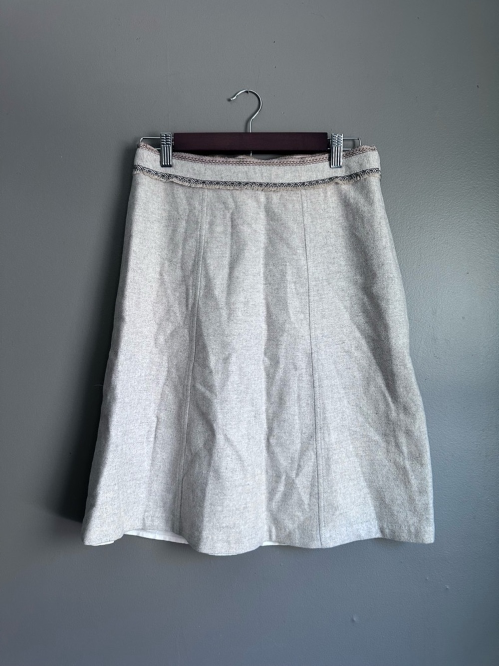 GAP Wool Midi Skirt – Size 4 (Oatmeal / Cream-Tan)